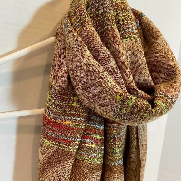 Oversized tan and multi-color paisley embroidered scarf - Picture 3 of 8